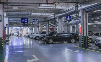 地下停車場的洗車店為何如此火爆？停車服務(wù)的隱藏商機(jī)揭秘